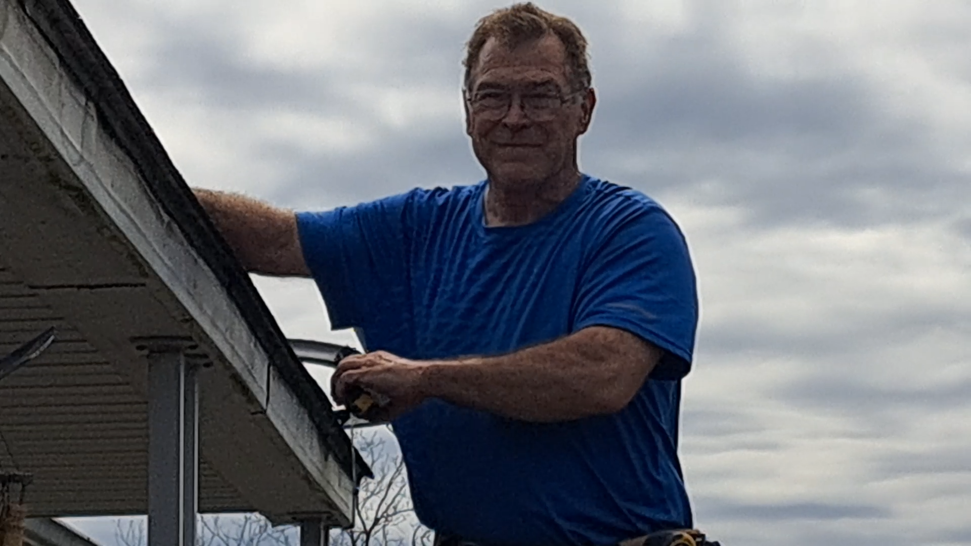 Ed Reitz — Blue Ribbon Seamless Gutter